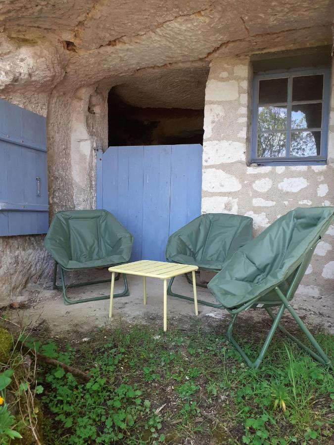 Gite Troglodyte Les Iris Villiers-sur-Loir Extérieur photo